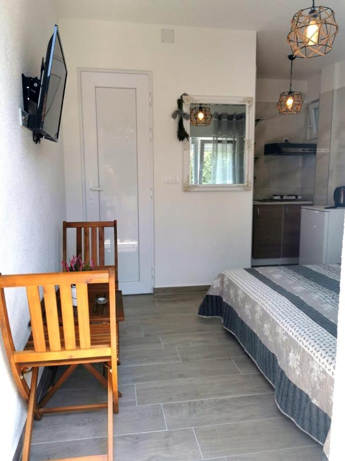 Apartments Lily Neum Exterior photo